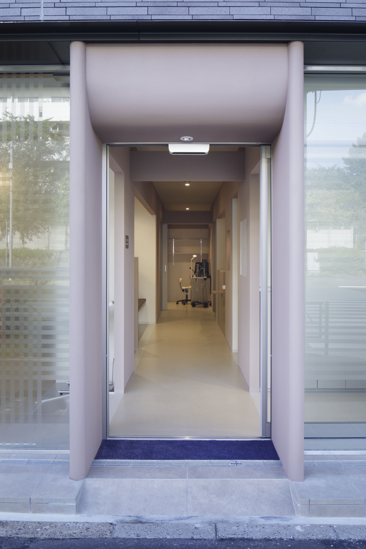T CLINIC-image1