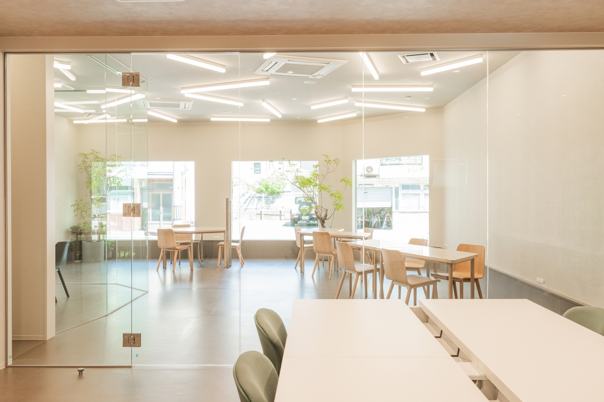 Nihon Agent Baibai Monogatari Headquarters-image13