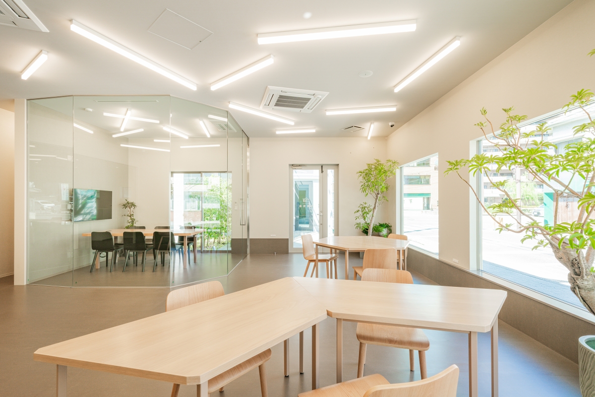 Nihon Agent Baibai Monogatari Headquarters-image15