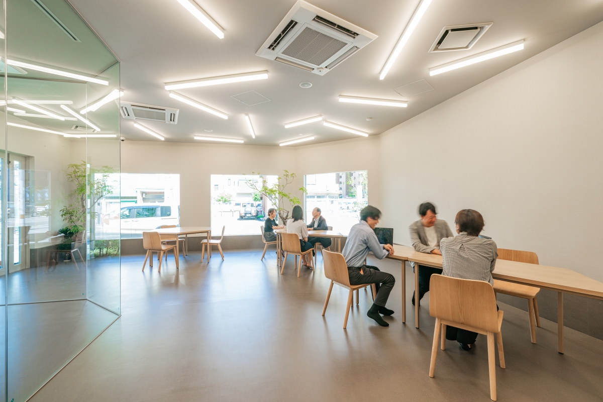 Nihon Agent Baibai Monogatari Headquarters-image18