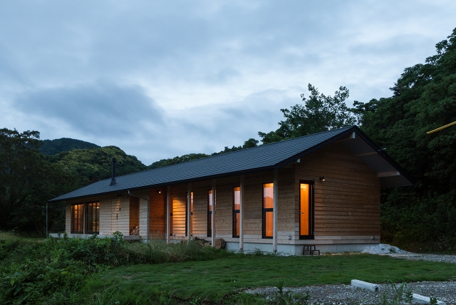 House in Kyonan