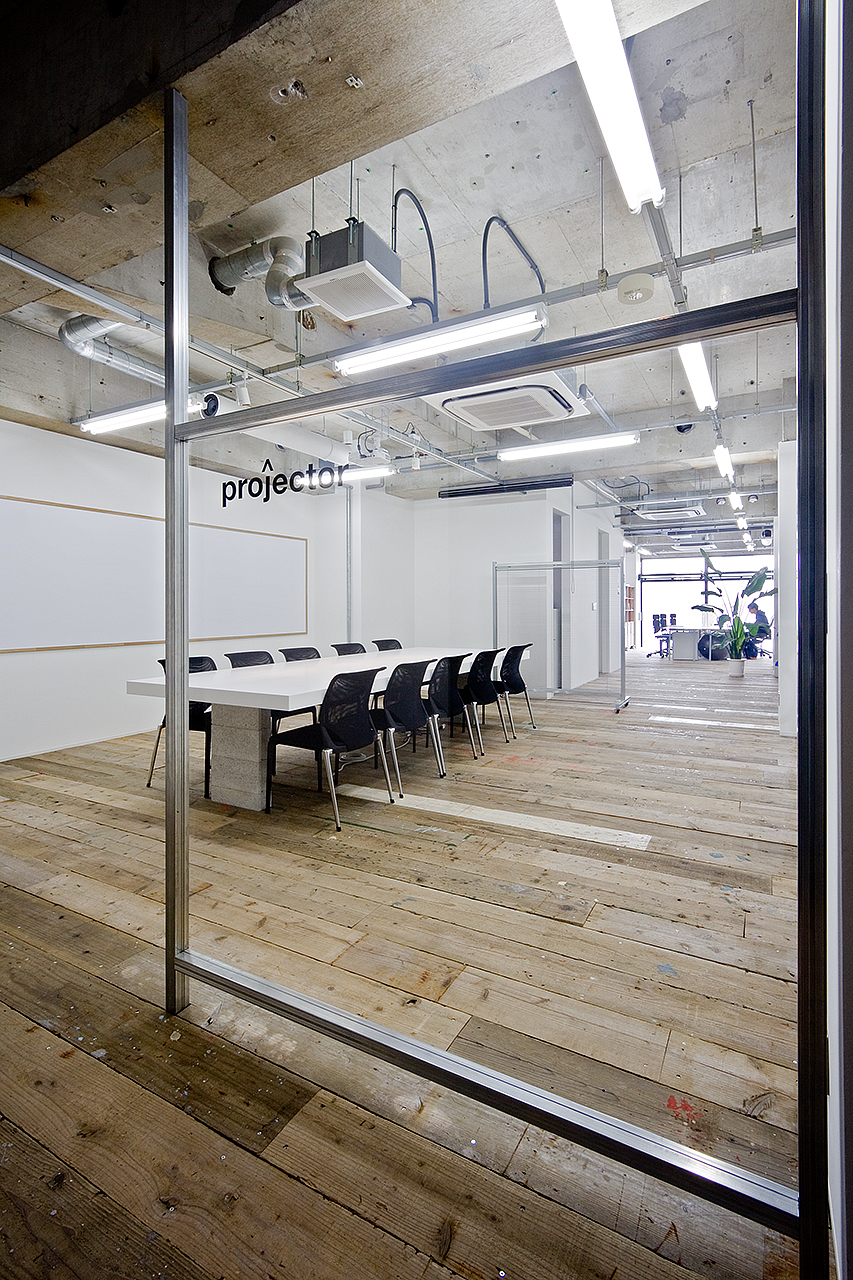 Projector inc. Office-image3