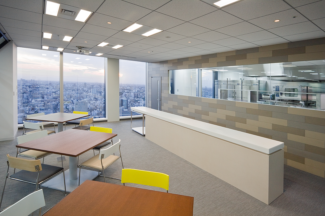 Nihon Shokken Holdings co., ltd. Tokyo Office-image3