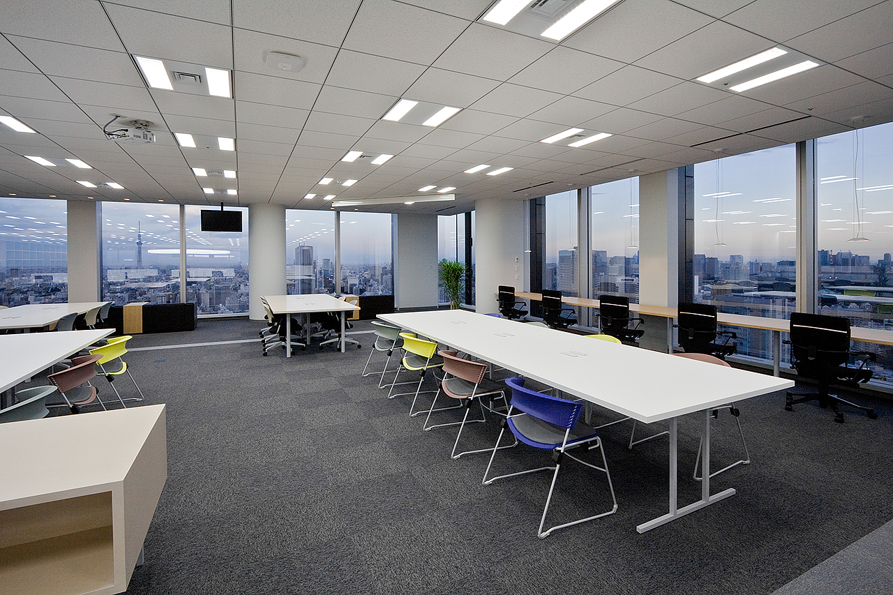 Nihon Shokken Holdings co., ltd. Tokyo Office-image12