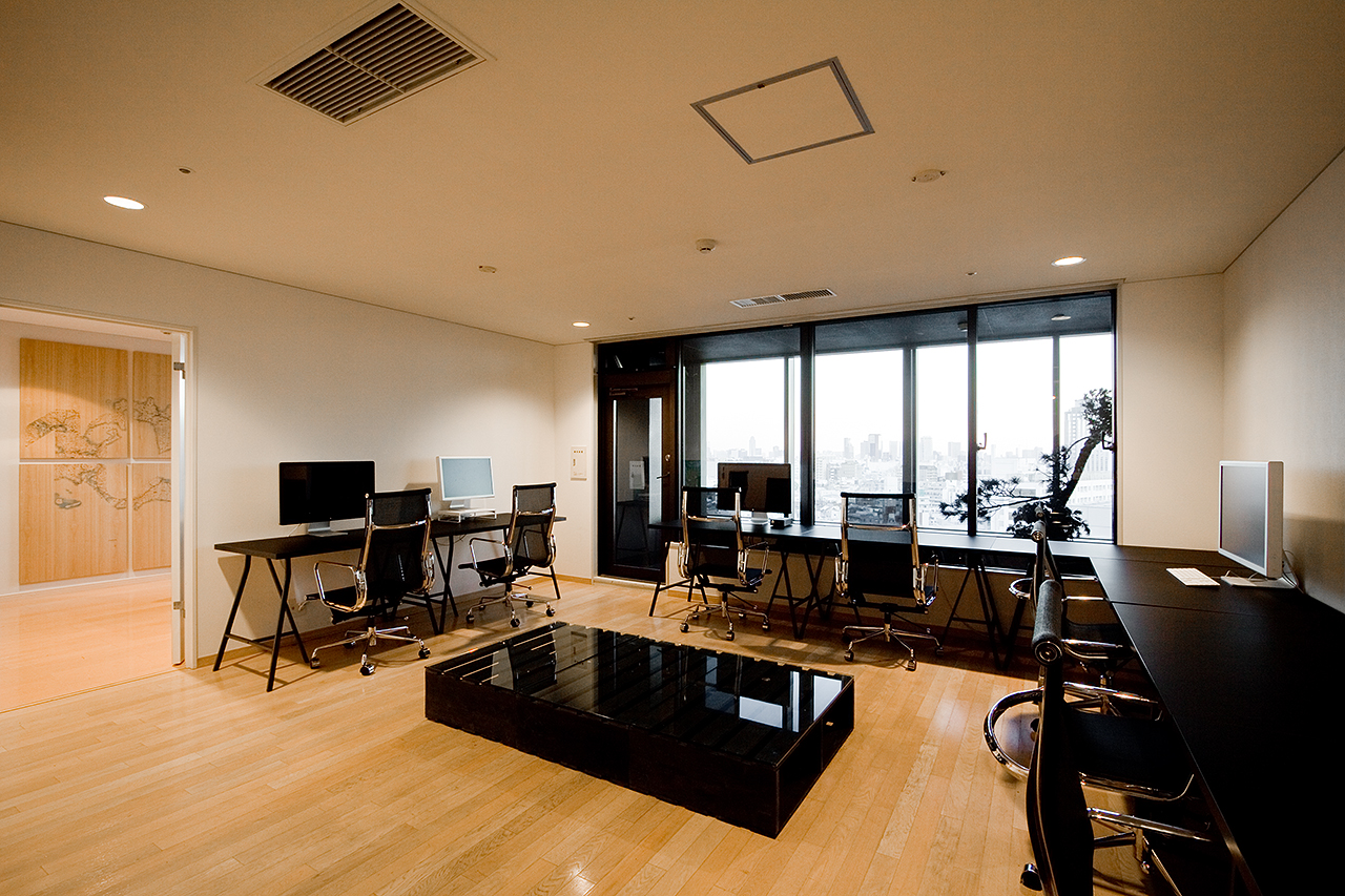 artless inc. Office-image4